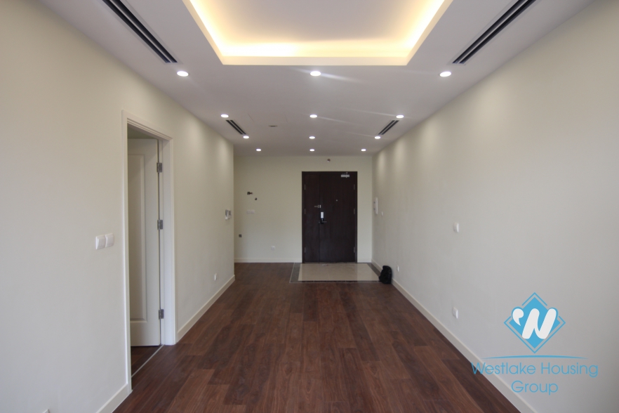 Unfurnished apartment with 2 bedrooms in Thanh Xuan, Ha Noi